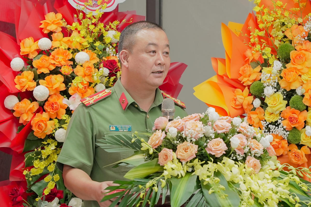 Đại tá Trần Văn Hùng, Chủ tịch kiêm Tổng Giám đốc Tổng công ty TNHH MTV Tháng Tám.