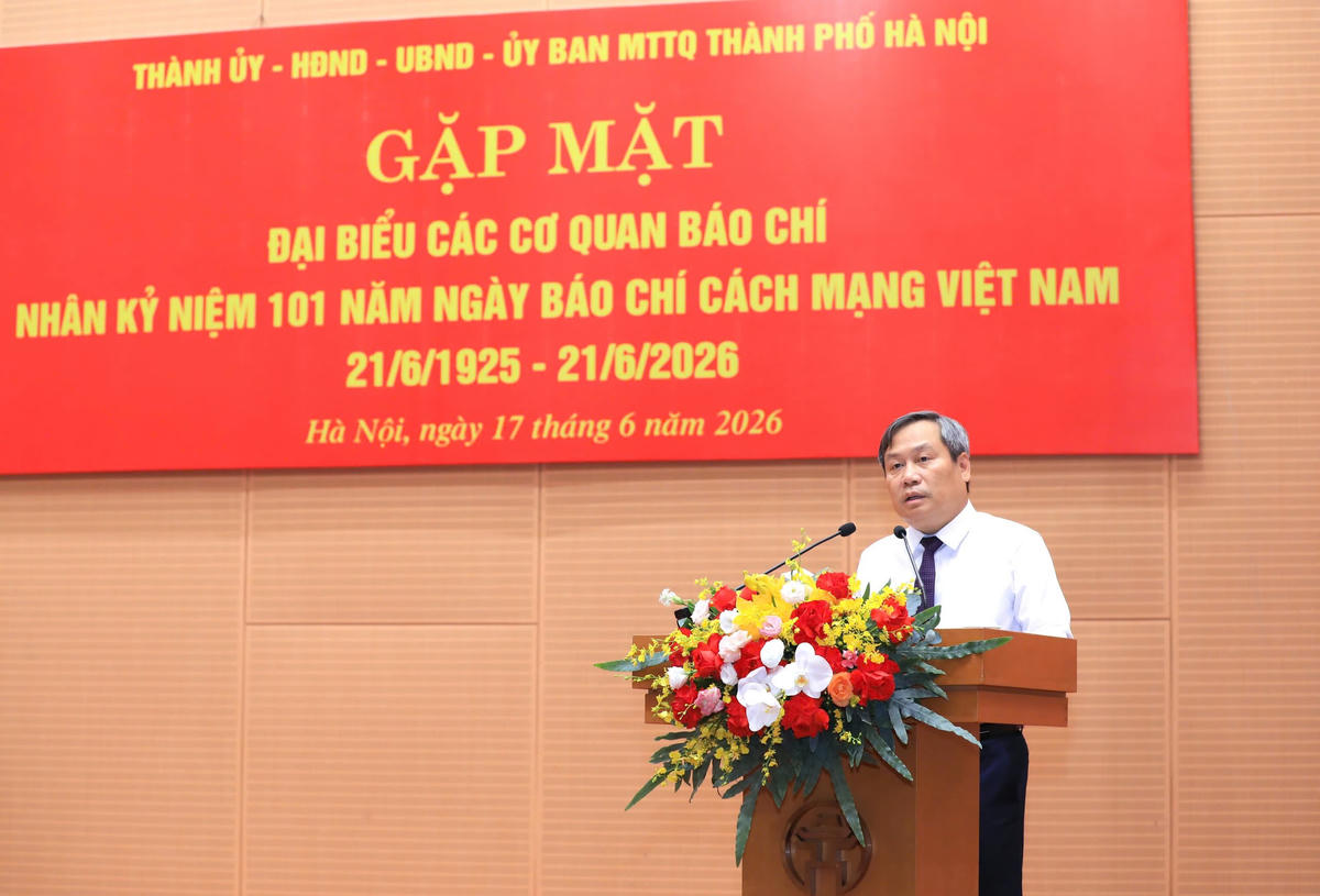 Chủ tịch UBND TP Hà Nội Vũ Đại Thắng phát biểu tại buổi gặp mặt.