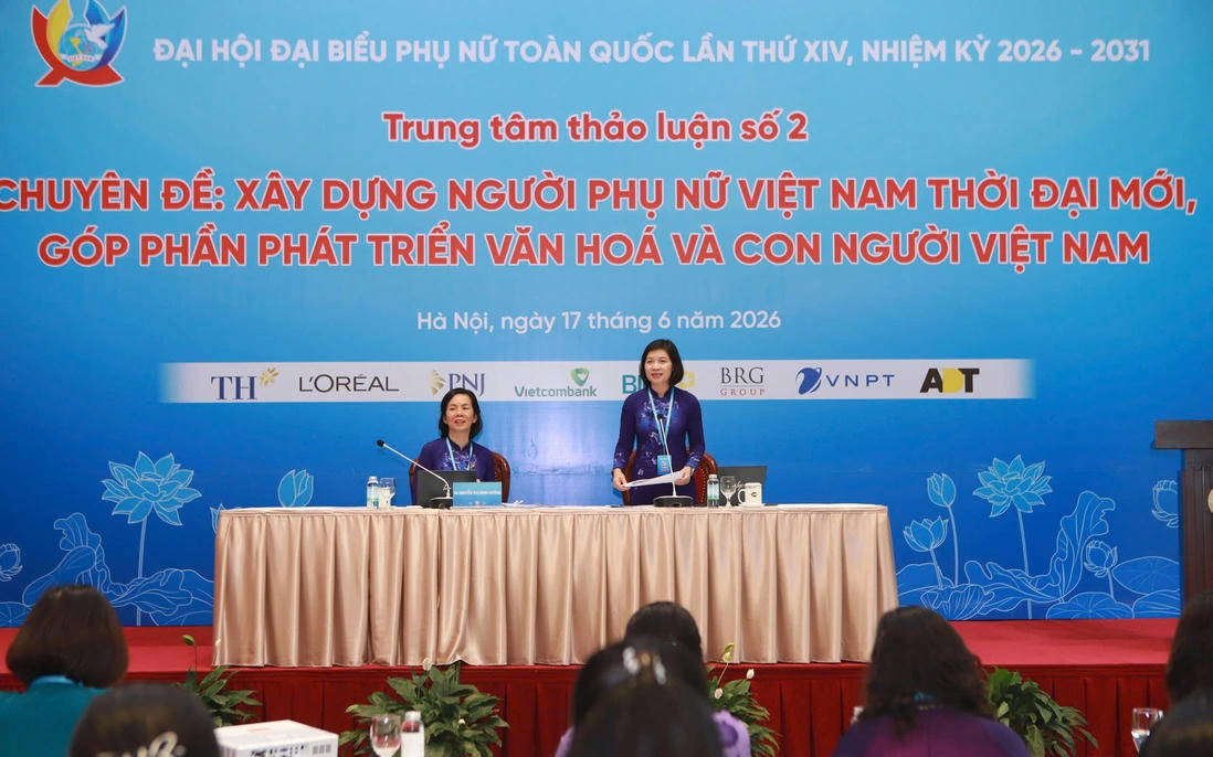 Quang cảnh trung tâm thảo luận số 2. Ảnh: PV