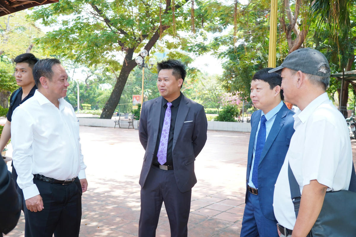 Hoa Kỳ cung cấp tư liệu giúp TP Hồ Chí Minh tìm kiếm 'hố chôn liệt sĩ' tại Công viên Lê Thị Riêng