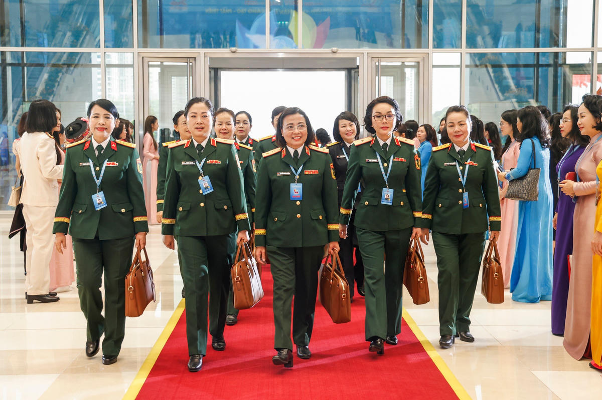 Đại biểu khối Quân đội nhân dân Việt Nam dự Đại hội. Ảnh: Quang Vinh