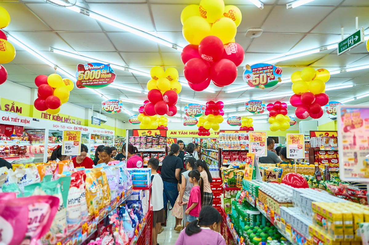 5.000 phần quà WinMart+ trao tặng bà con Mèo Vạc, đánh dấu cửa hàng thứ 5.000
