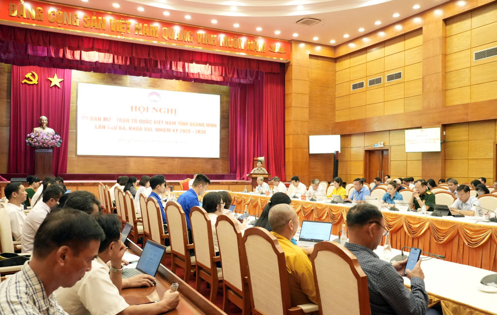 Quang cảnh hội nghị.
