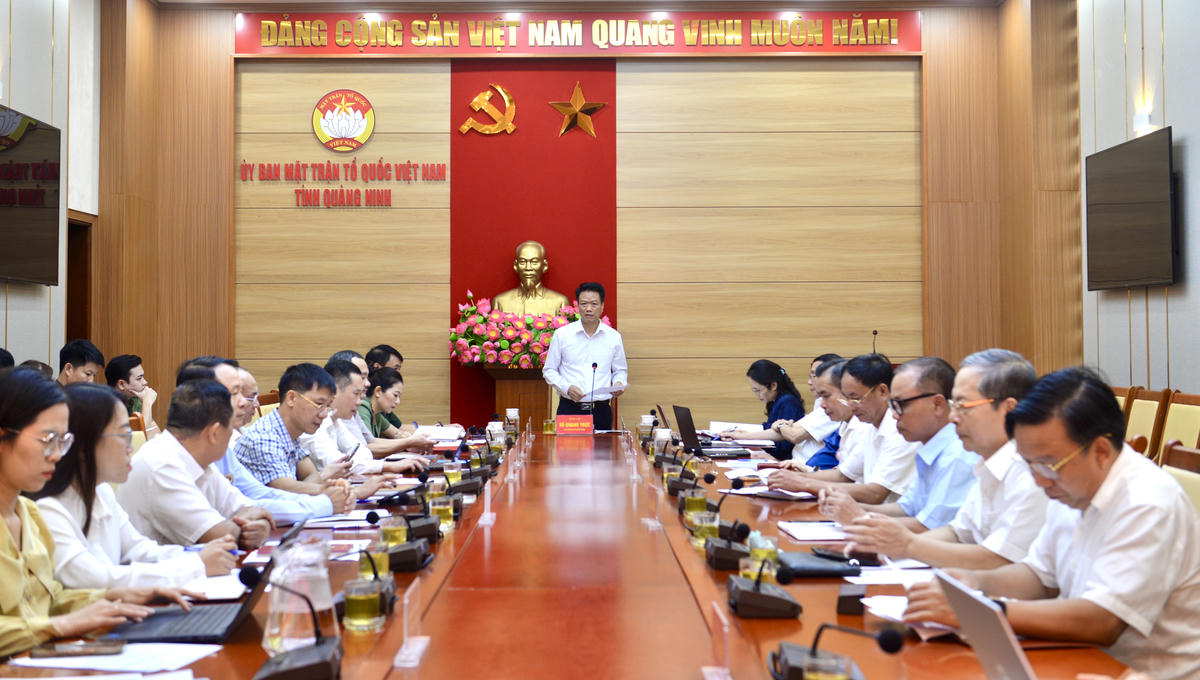 Quang cảnh hội nghị.