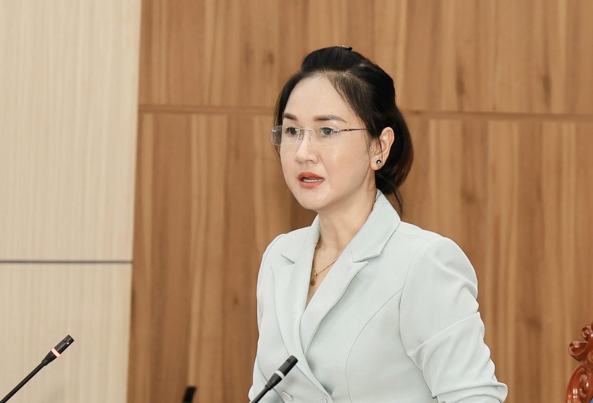 Bà Nguyễn Thị Kim Loan - Phó Chủ tịch UBND đặc khu Phú Quốc phát biểu tại buổi tọa đàm. Ảnh: HD