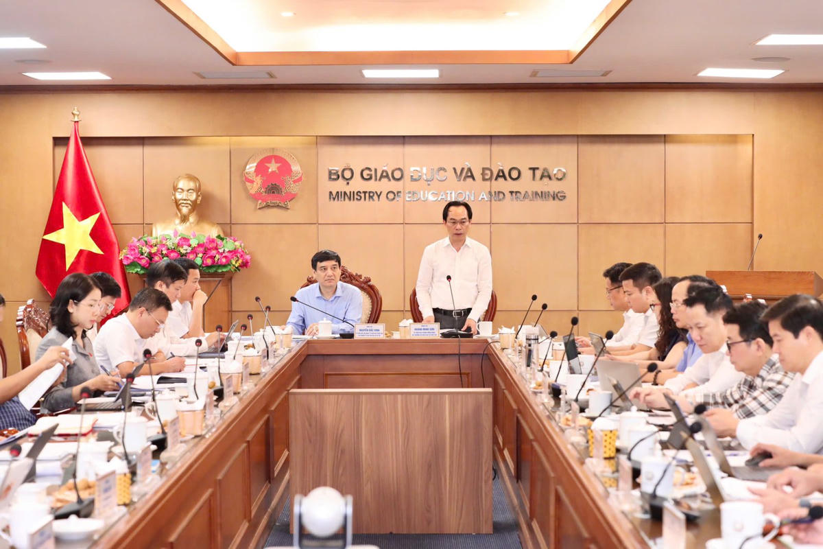 Quang cảnh buổi làm việc. Ảnh: Bộ GDĐT.