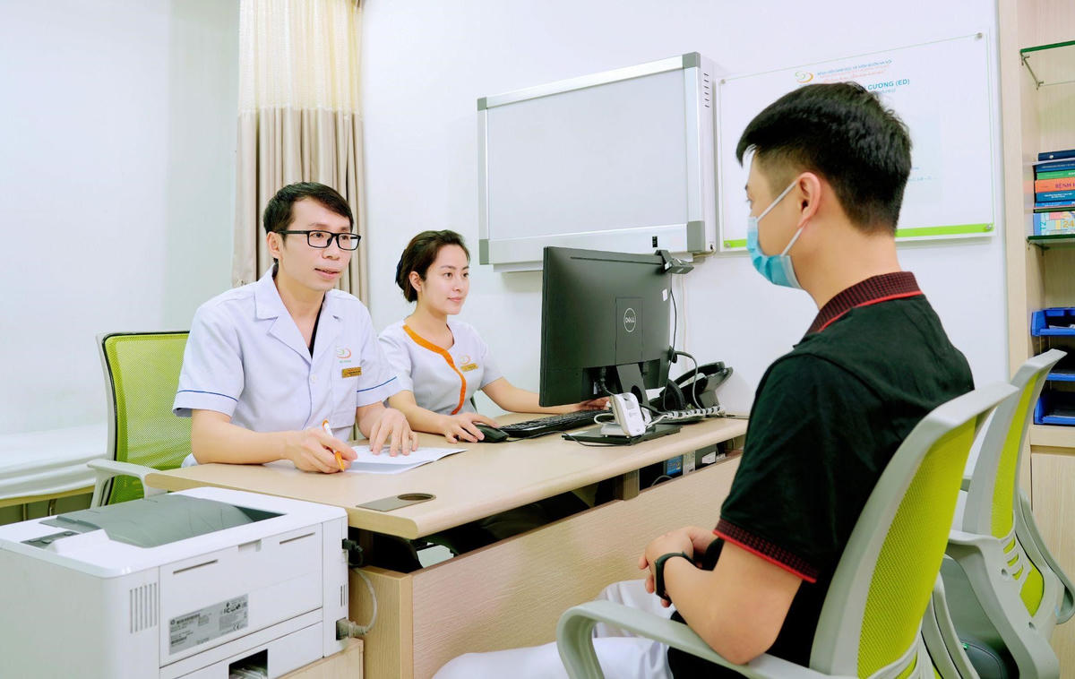Bé gái chào đời sau hành trình 7 năm tìm con của cặp vợ chồng hiếm muộn