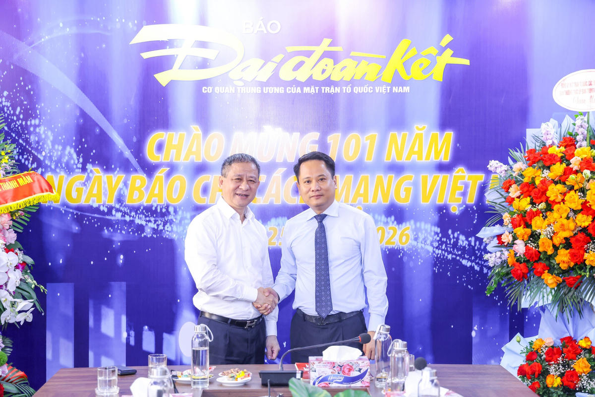 Nhiều cơ quan, đơn vị thăm, chúc mừng Báo Đại đoàn kết nhân ngày Báo chí Cách mạng Việt Nam
