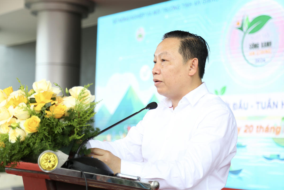 Ông Lê Hữu Toàn - Giám đốc Sở Nông nghiệp và Môi trường tỉnh An Giang phát biểu tại ngày hội. Ảnh: Thanh Tiến