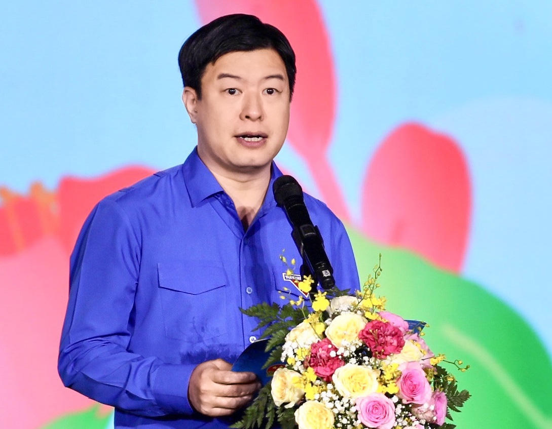Ông  Lê Hải Long, Phó Chủ tịch Thường trực Hội đồng Đội Trung ương phát biểu khai mạc Festival Thiếu nhi toàn quốc lần thứ I năm 2026.
