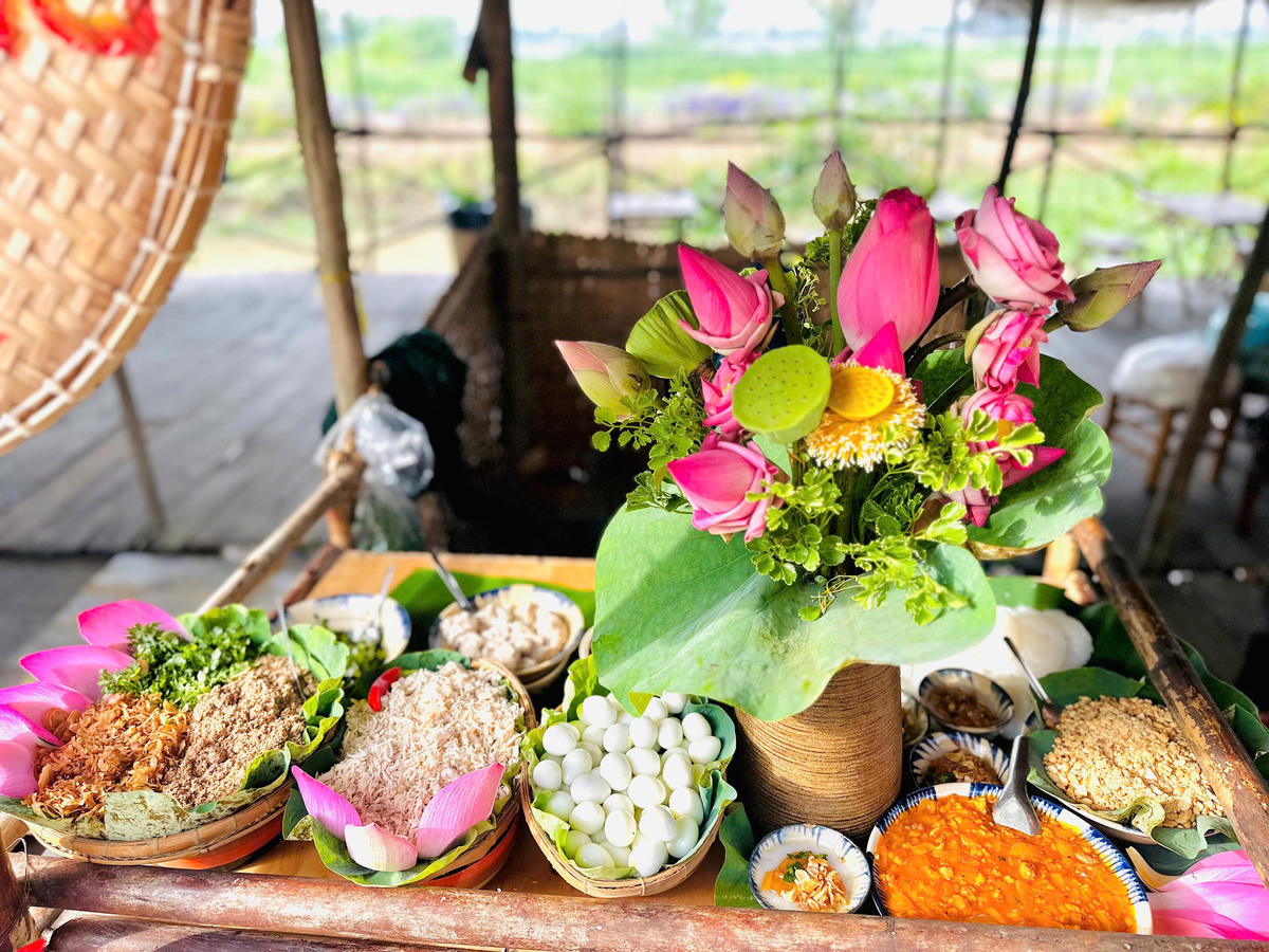 Món ngon được chế biến từ sen. (Ảnh: An Nam).