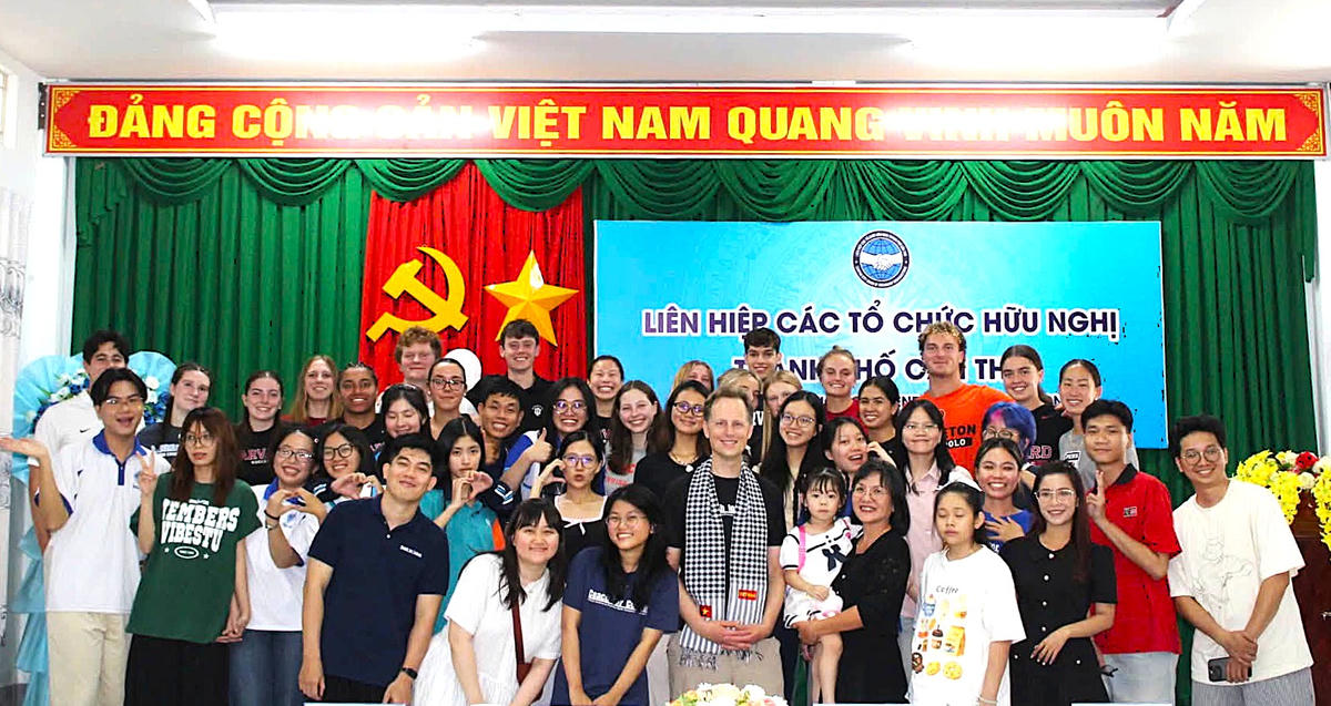 LHCTCHN TP Cần Thơ tiếp và chào mừng đoàn tổ chức Peacework Development Fund (PDF) cùng sinh viên tình nguyện của các trường Đại học Hoa Kỳ, đến thực hiện Chương trình “Sinh viên huấn luyện năm 2026.