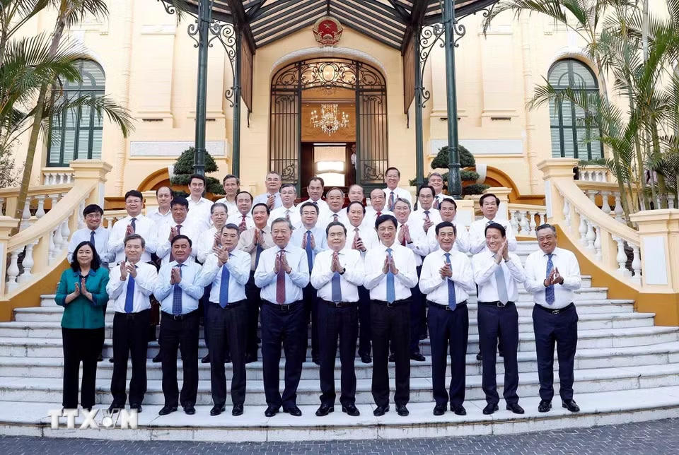 Tổng Bí thư, Chủ tịch nước Tô Lâm và các đại biểu. (Ảnh: Thống Nhất/TTXVN)