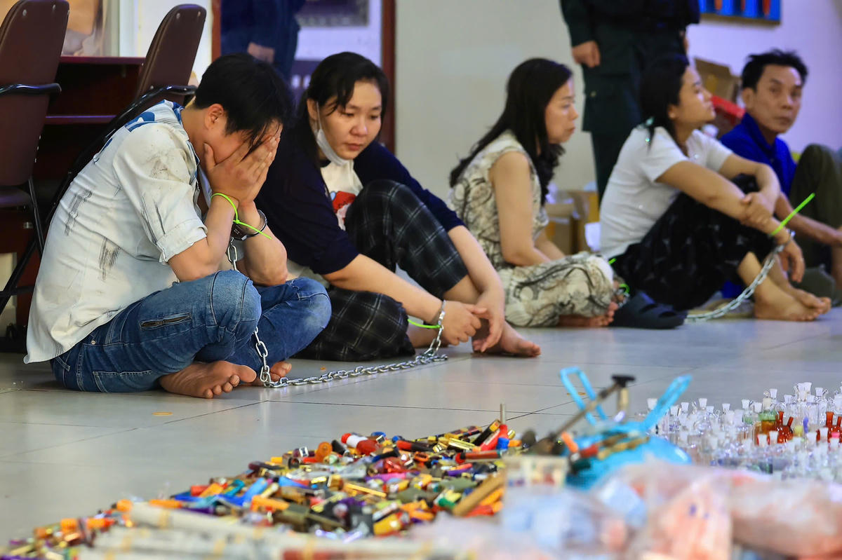 Công an TP Hồ Chí Minh thu giữ hơn 100.000 dụng cụ sử dụng ma túy