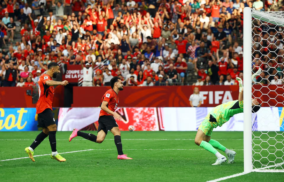 Mostafa Zico của Ai Cập ghi bàn thắng đầu tiên của anh ấy tại World Cup 2026. Nguồn: Reuter.