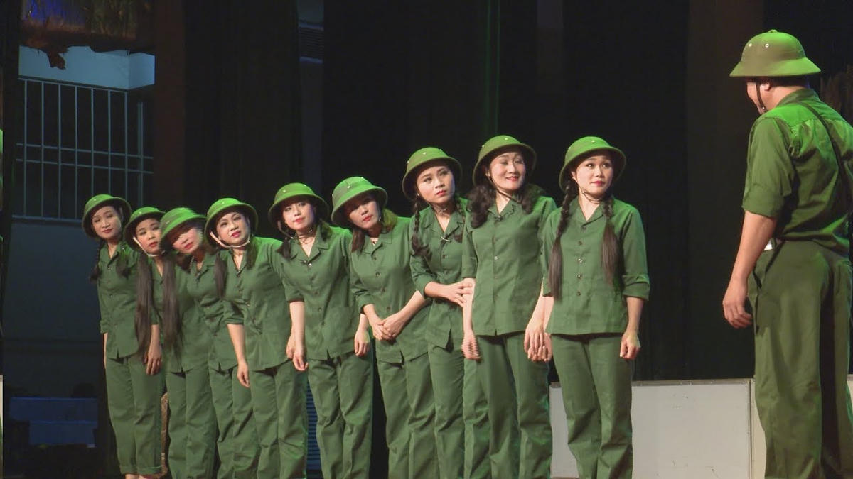 Xanh mãi “Khoảng trời con gái”