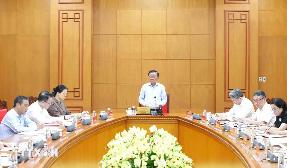 Thường trực Ban Bí thư Trần Cẩm Tú phát biểu chỉ đạo cuộc họp. (Ảnh: Phương Hoa/TTXVN)