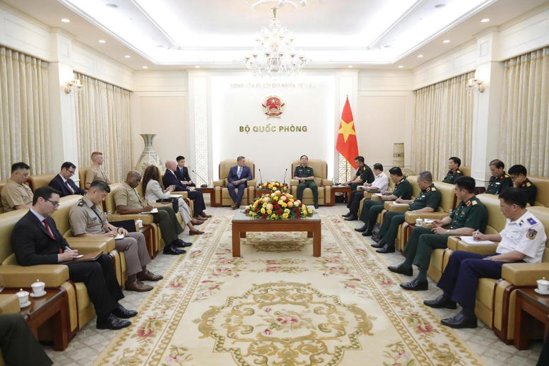 Quang cảnh buổi tiếp. Ảnh: Nguyễn Hoàng