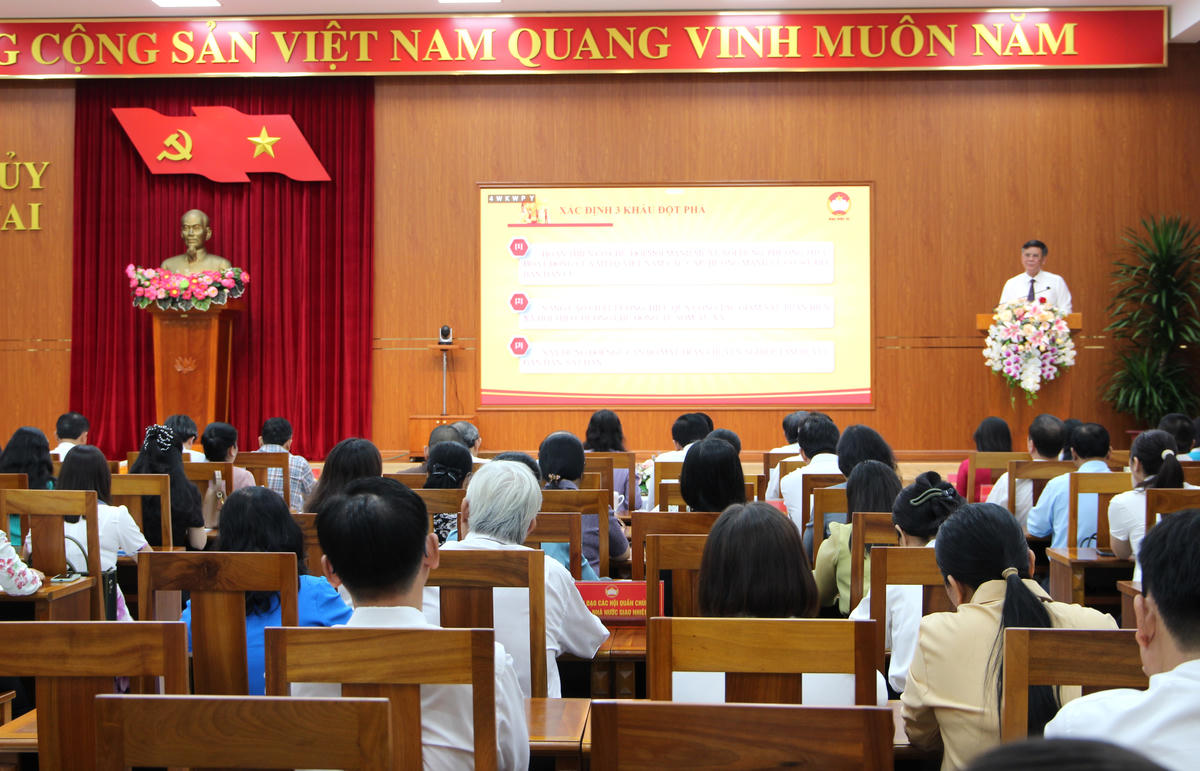 Quang cảnh Hội nghị. Ảnh: Q.Đ.