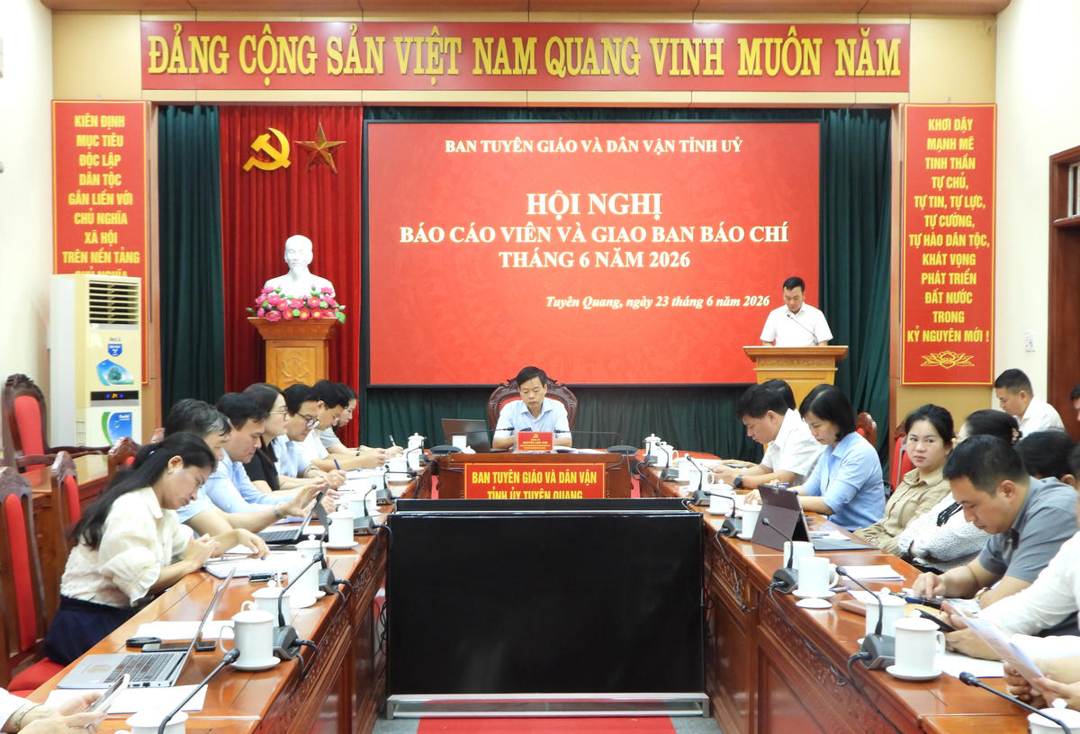 Quang cảnh Hội nghị giao ban báo chí tháng 6/2026 tỉnh Tuyên Quang. Ảnh: Đ.S.