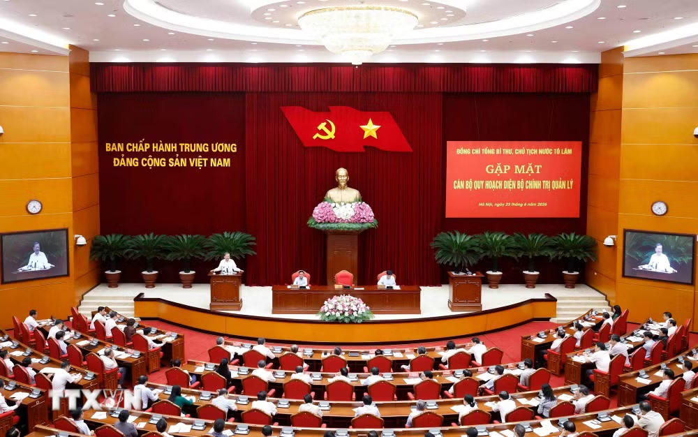 ttxvn-tong-bi-thu-chu-tich-nuoc-to-lam-gap-mat-can-bo-quy-hoach-dien-bo-chinh-tri-quan-ly-2.jpg