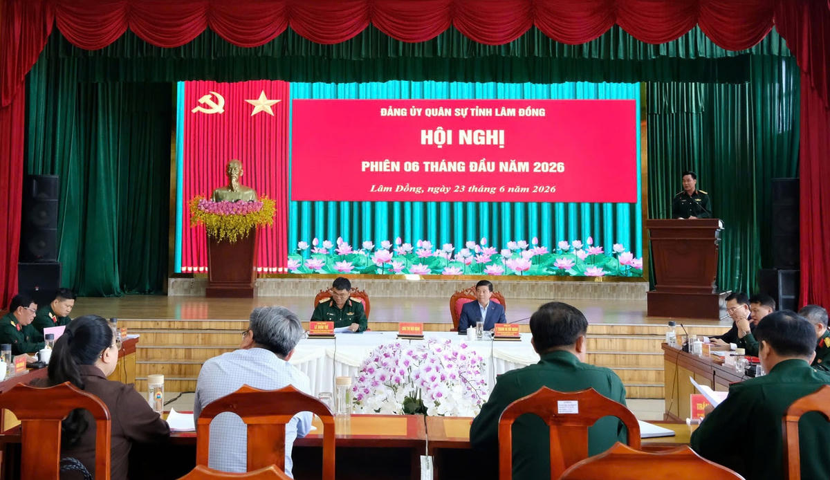 Quang cảnh hội nghị.