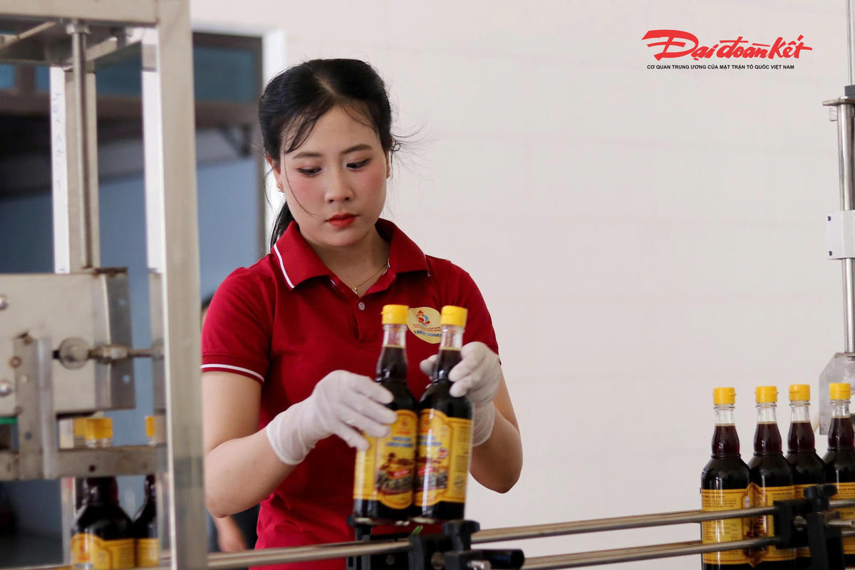 Khơi dậy sức hút từ những miền biển nguyên sơ vùng duyên hải: Từ dòng chảy văn hóa làng biển đến ngưỡng OCOP du lịch