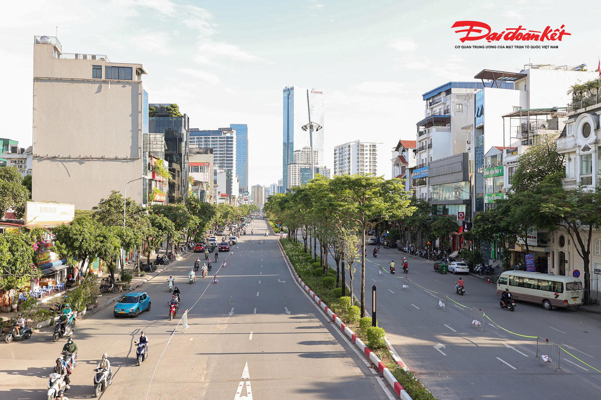 Các điểm quay đầu xe cũng được bố trí trước khu vực rào chắn để tạo điều kiện cho phương tiện lưu thông theo hướng Liễu Giai hoặc quay đầu theo chiều ngược lại, giảm áp lực cho các nút giao lân cận.