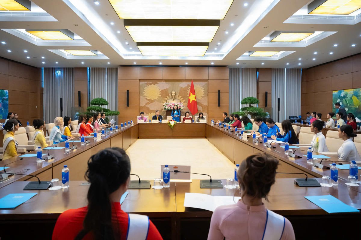 Quang cảnh buổi tiếp đón.