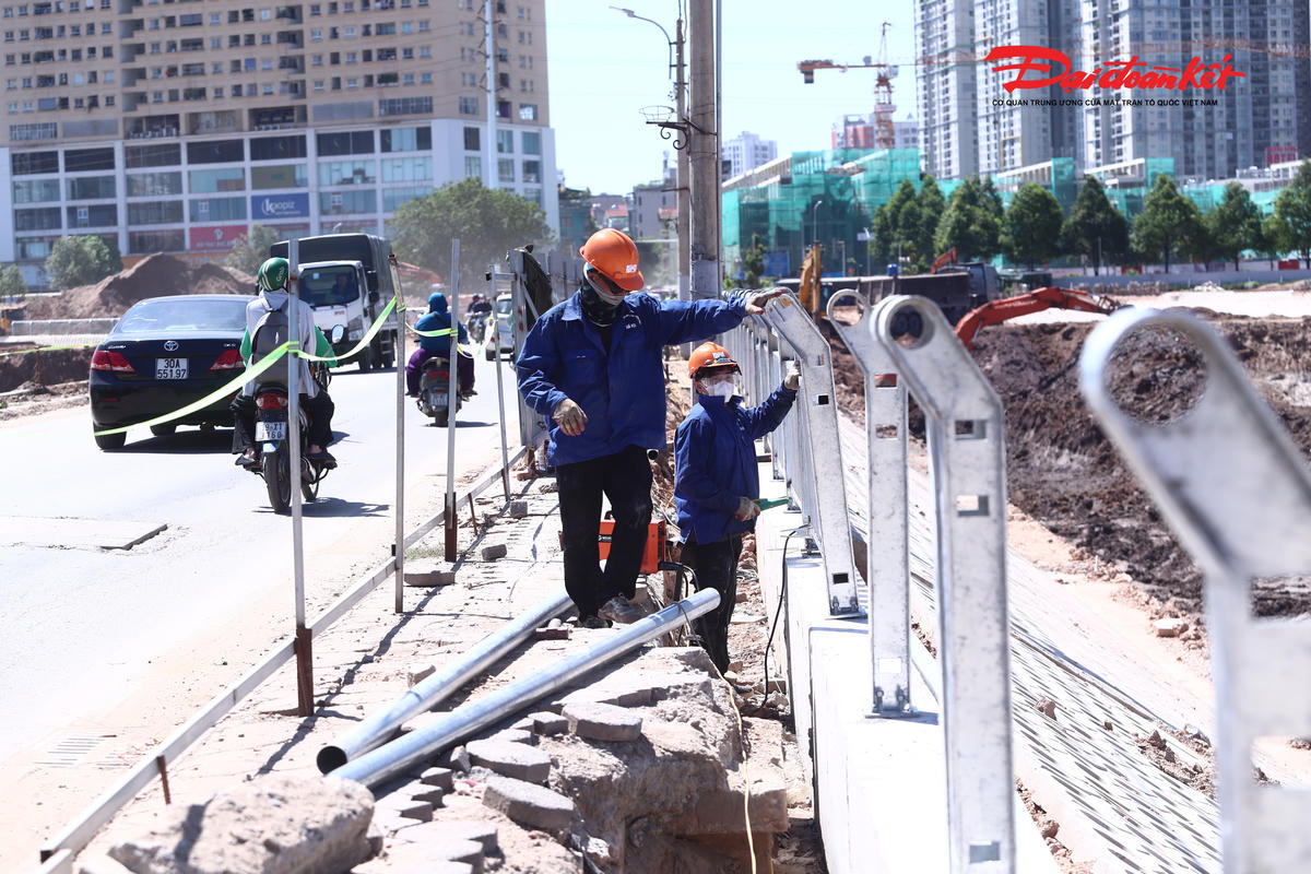Toàn cảnh hồ điều hòa Mễ Trì sắp hoàn thành, tăng năng lực chống ngập khu vực phía Tây Hà Nội