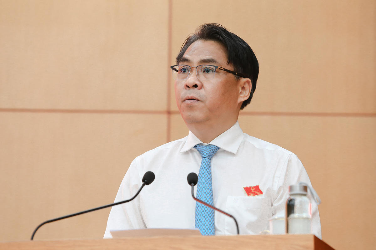 Ông Phan Thăng An - Ủy viên Trung ương Đảng, Bí thư Tỉnh ủy, Chủ tịch HĐND tỉnh Cao Bằng phát biểu bế mạc kỳ họp. Ảnh: Hân Nguyễn.