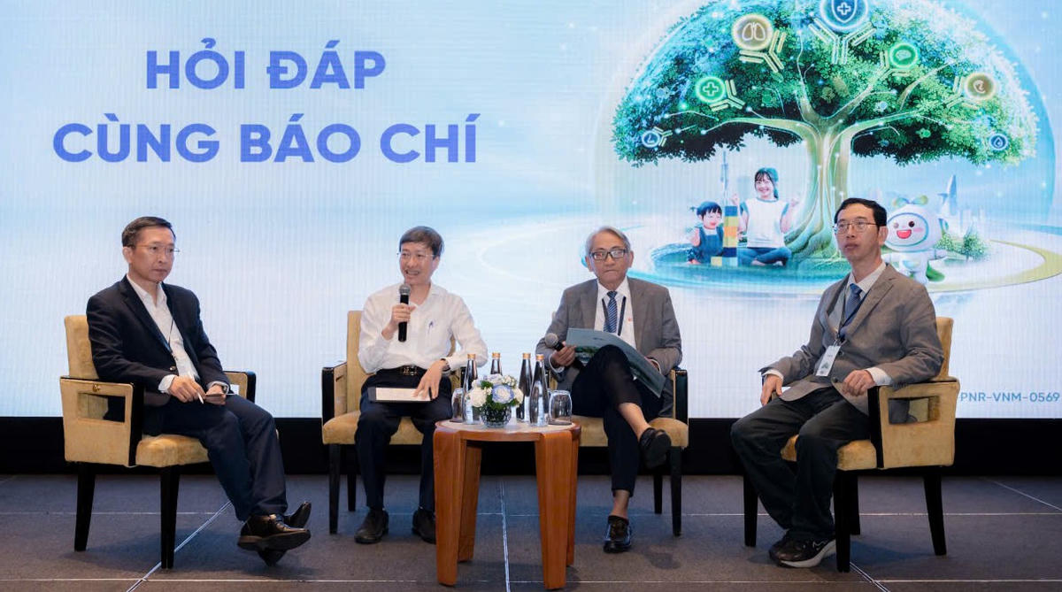 Các chuyên gia nói về bệnh phế cầu khuẩn. Ảnh: P.M