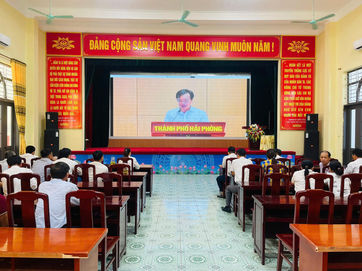 Phó Chủ tịch – Tổng Thư ký Hà Thị Nga: Đẩy mạnh chuyển đổi số để triển khai Nghị quyết Đại hội 