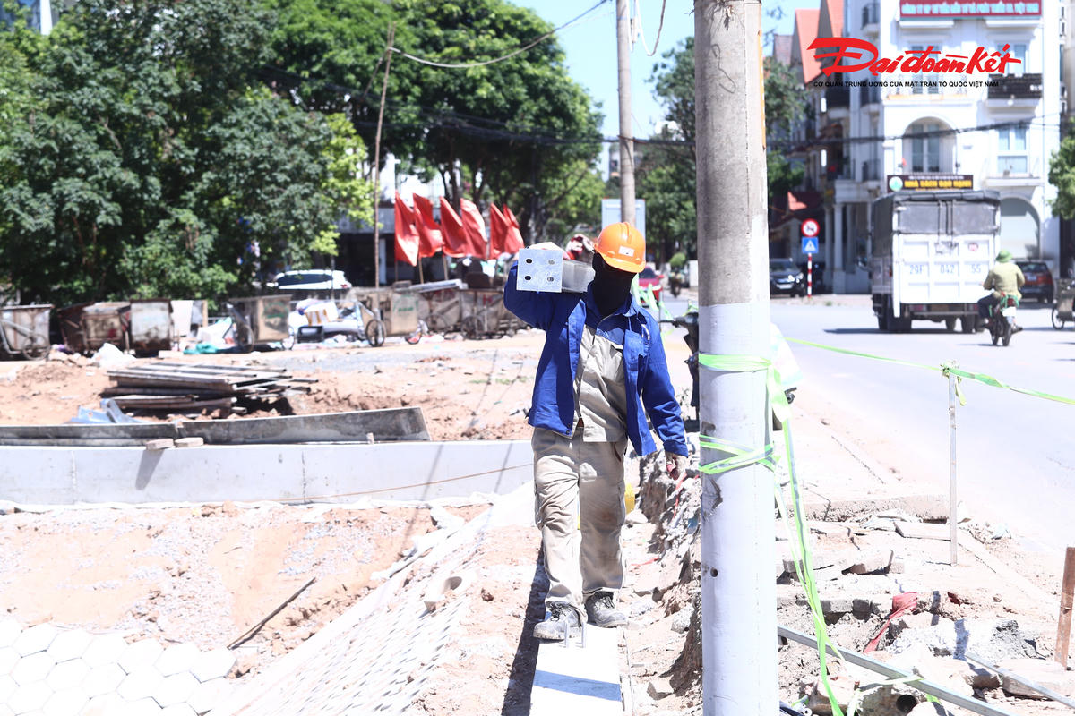 Toàn cảnh hồ điều hòa Mễ Trì sắp hoàn thành, tăng năng lực chống ngập khu vực phía Tây Hà Nội