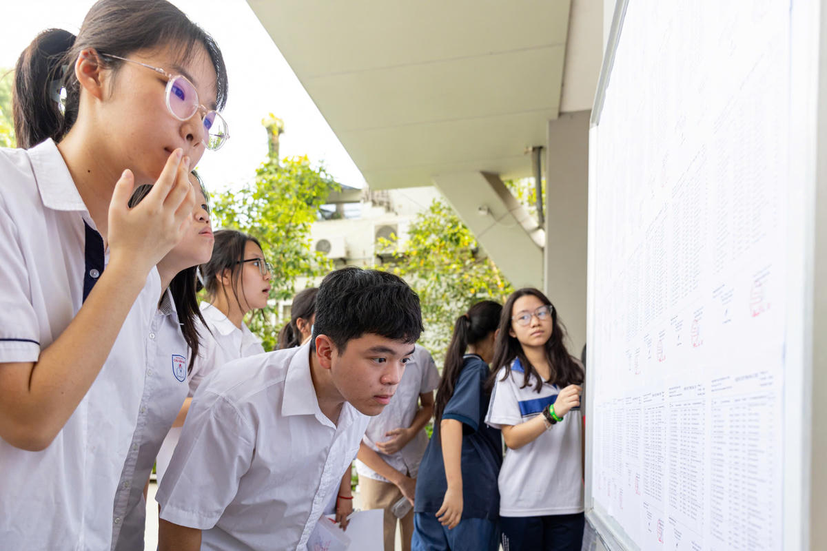Thí sinh tại kỳ thi vào lớp 10 THPT công lập năm học 2026-2027. Ảnh: Lê Khánh