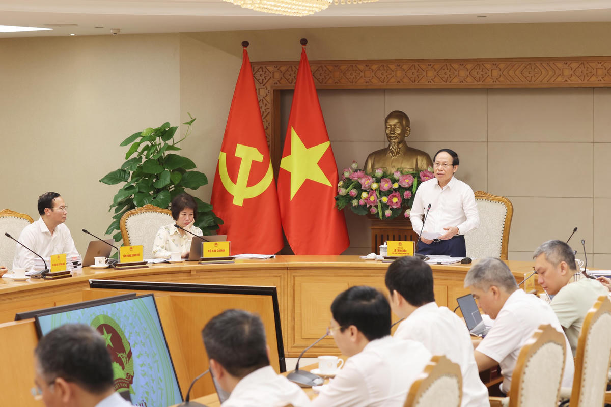 Phó Thủ tướng Chính phủ Lê Tiến Châu chủ trì cuộc họp về Đề án Phát triển, nâng cao chất lượng các cơ sở giáo dục đại học trên địa bàn Thủ đô - Ảnh: Thu Sa