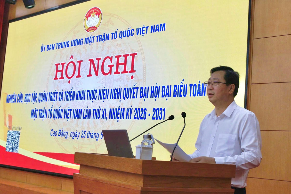 Phó Chủ tịch Ủy ban Trung ương MTTQ Việt Nam Cao Xuân Thạo phát biểu tại Hội nghị.