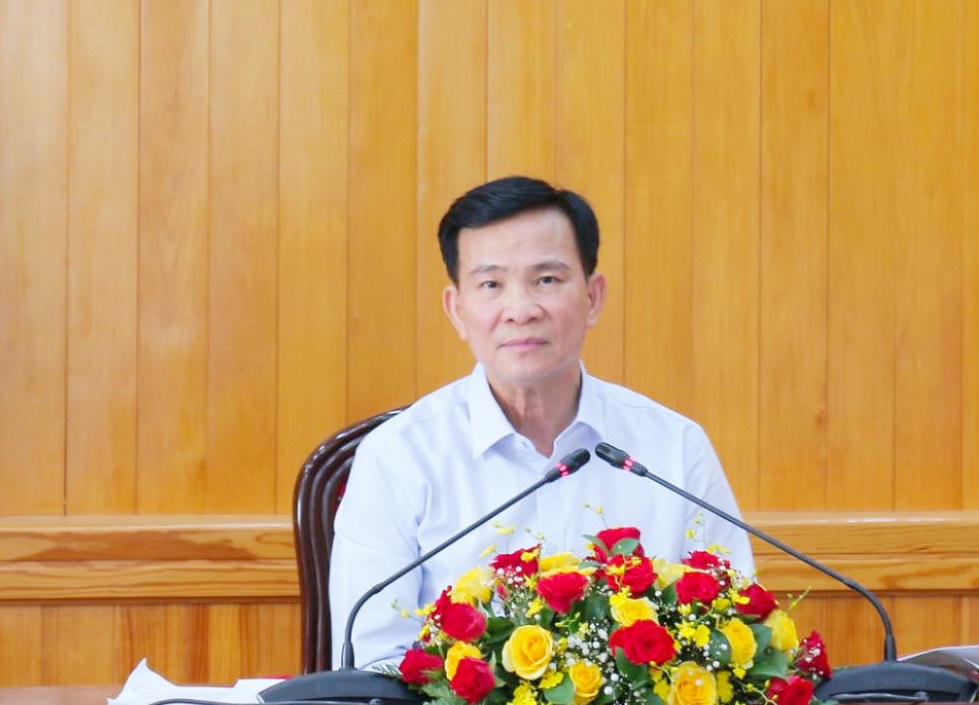 Ông Hồ Văn Mười, Chủ tịch UBND tỉnh Lâm Đồng. Phát biểu tại buổi làm việc.