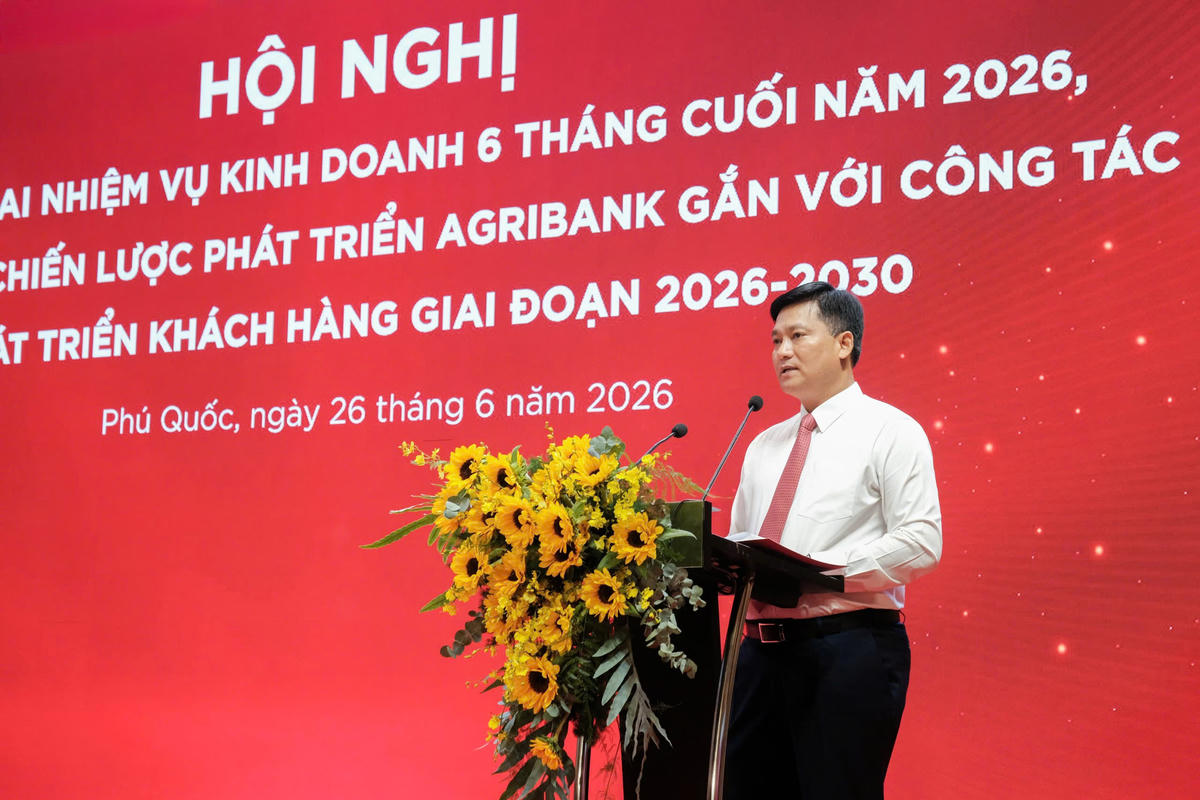 Đồng chí Phạm Toàn Vượng - Thành viên HĐTV, Tổng Giám đốc phát biểu tại Hội nghị