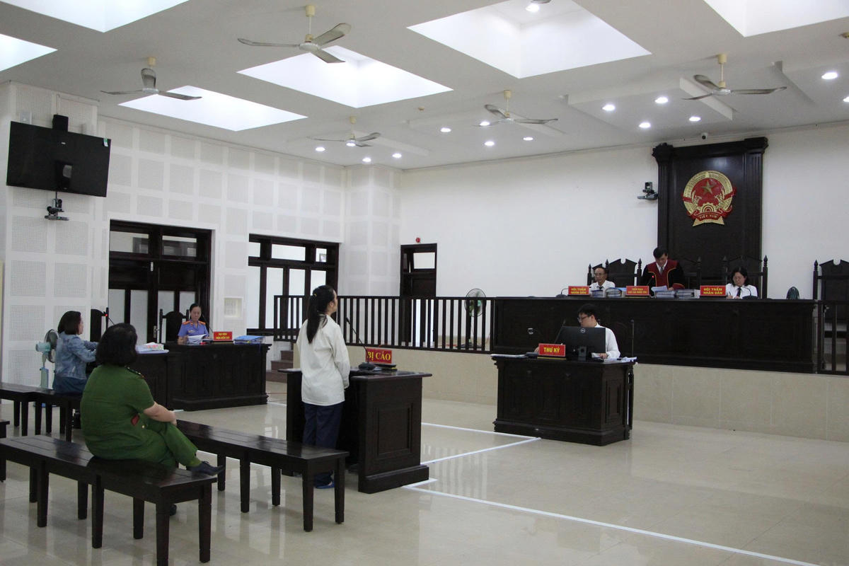 Quang cảnh phiên xét xử sơ thẩm ngày 29/6. Ảnh: Nguyễn Tú.