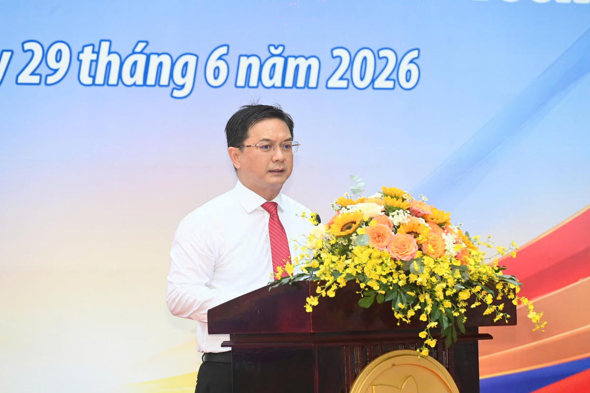 Ông Nguyễn Mạnh Cường, Ủy viên dự khuyết Trung ương Đảng, Ủy viên Ban Thường vụ Thành ủy, Phó Chủ tịch UBND TP Hồ Chí Minh phát biểu khai mạc. Ảnh: Quốc Thanh.