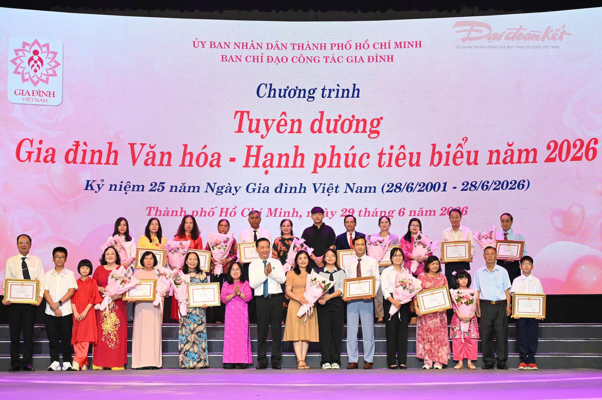 TP Hồ Chí Minh tuyên dương 104 gia đình văn hóa - hạnh phúc tiêu biểu