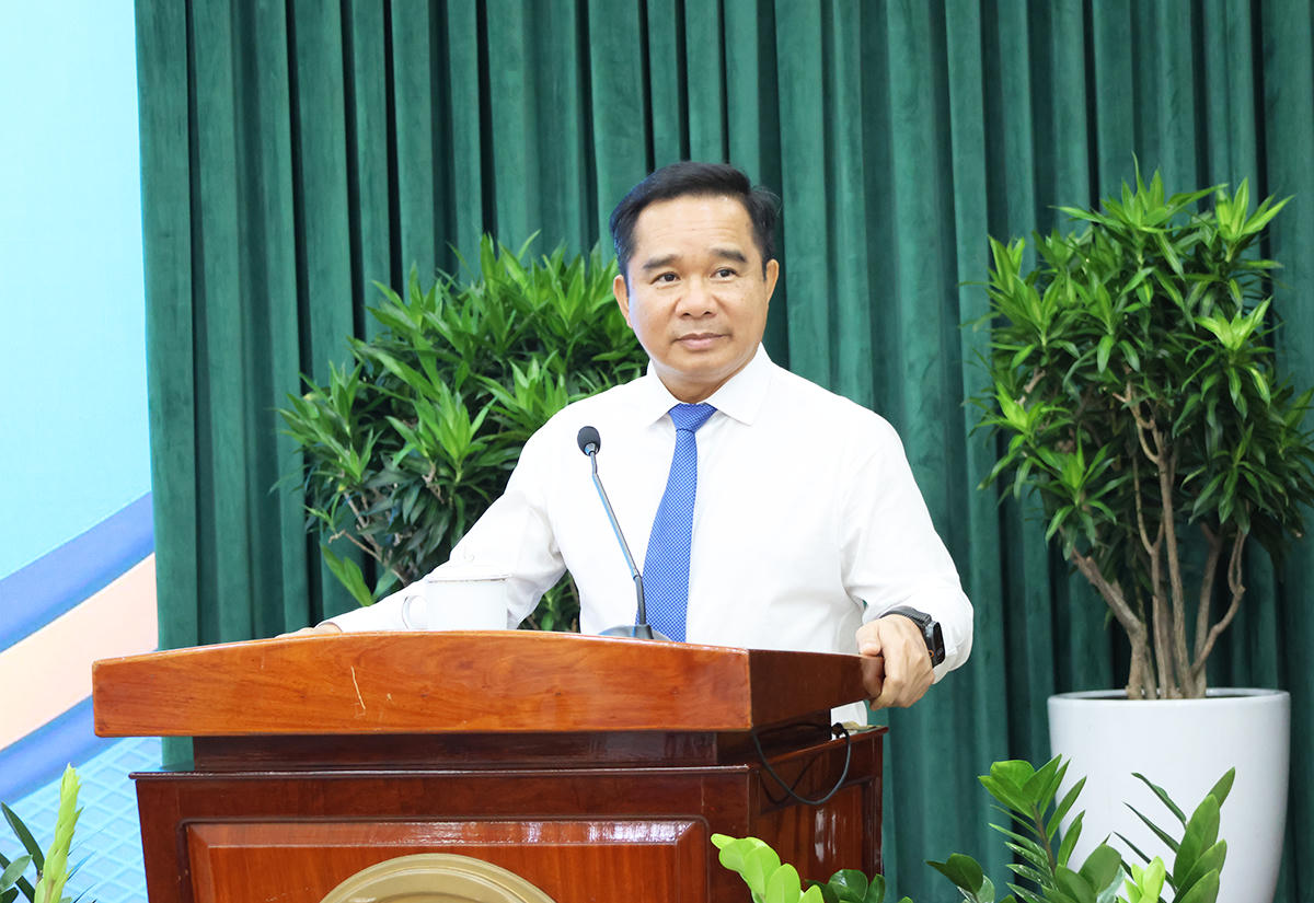 Ông Nguyễn Văn Được - Chủ tịch UBND TPHCM phát biểu tại buổi lễ. Ảnh: UB