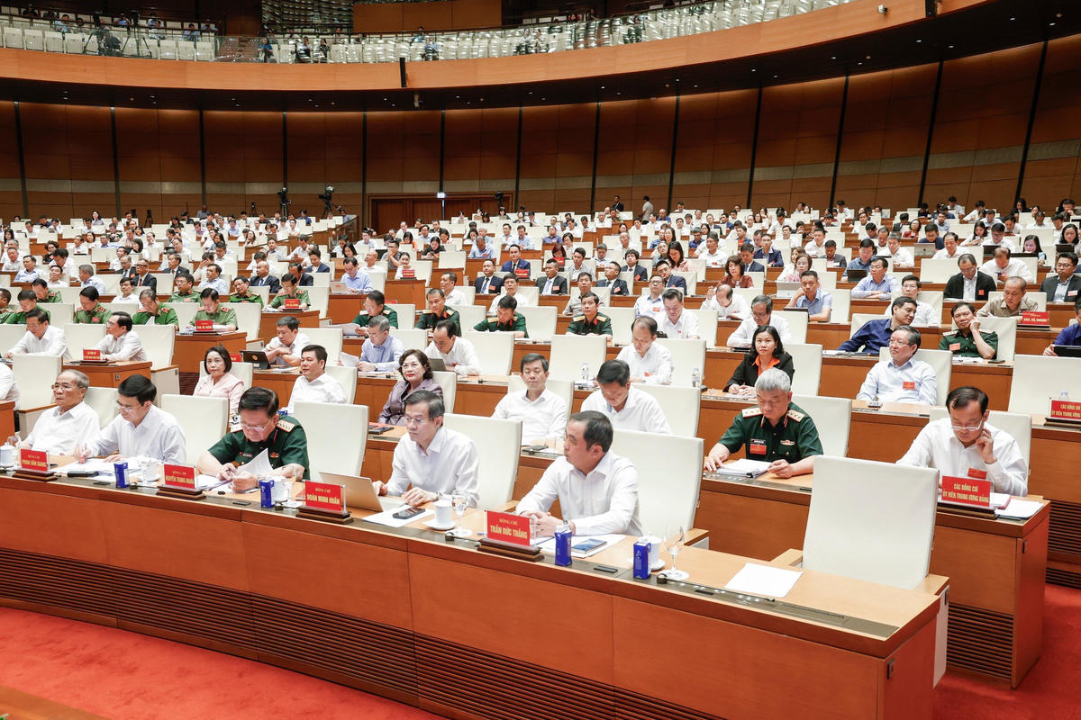 Các đại biểu dự hội nghị tại hội trường Diên Hồng. Ảnh: Quang Vinh