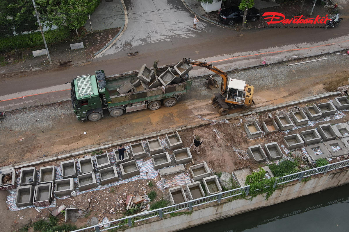 Công trường kênh La Khê tăng tốc thi công, hướng tới hoàn thành các hạng mục trọng điểm
