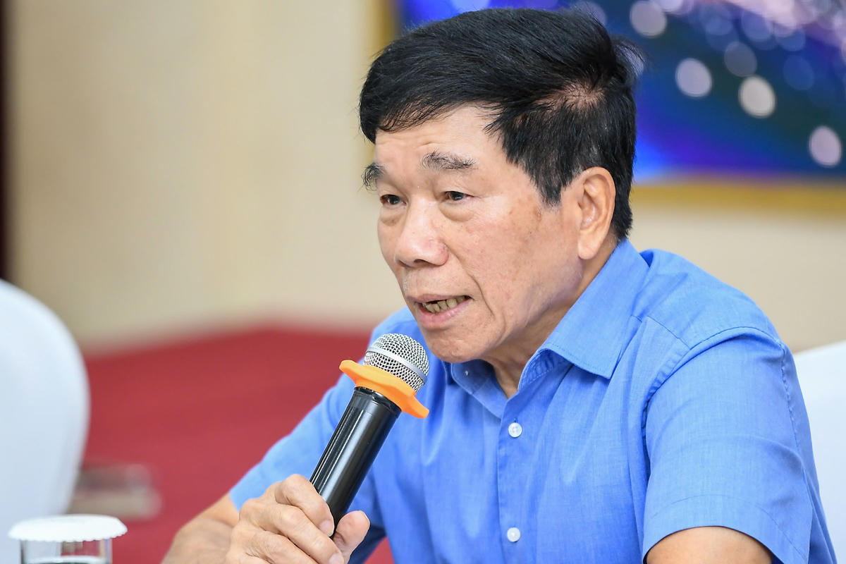 Ông Nguyễn Quốc Hiệp, Chủ tịch Hiệp hội Các nhà thầu xây dựng (VACC) nêu thực trạng các nhà thầu đang đối mặt khi tham gia các gói thầu đầu tư công. Ảnh: TC