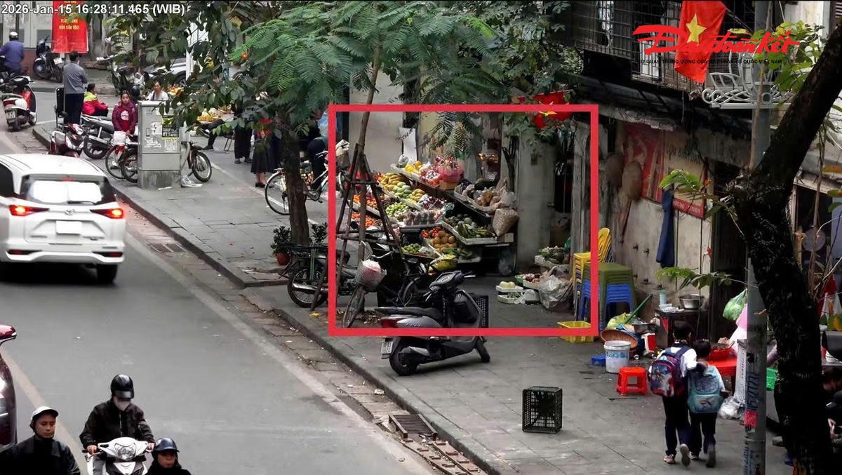Camera AI phát hiện vi phạm trật tự đô thị.