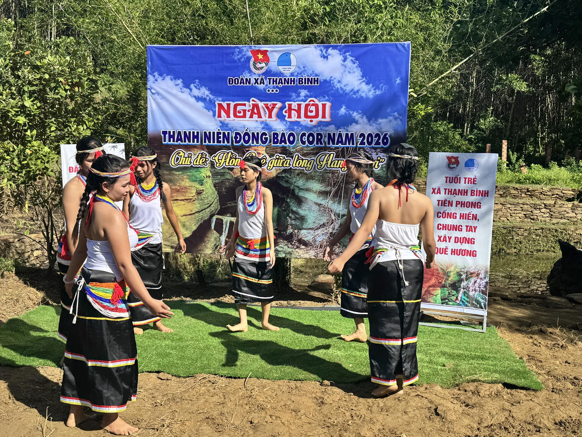 Một tiết mục văn nghệ tại Ngày hội Ngày hội Thanh niên đồng bào Cor. Ảnh: NT.