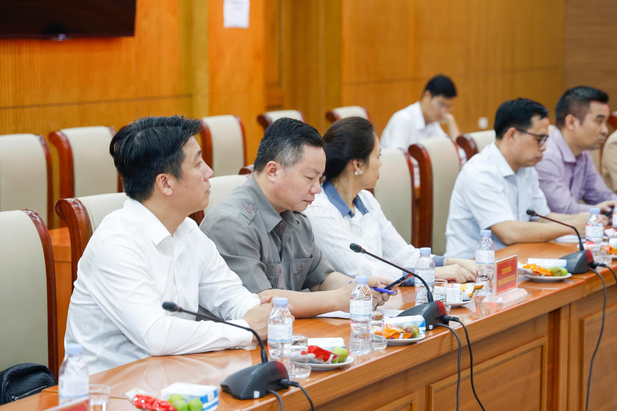 Tiếp tục đổi mới phương thức lãnh đạo, xây dựng Đảng bộ trong sạch, vững mạnh