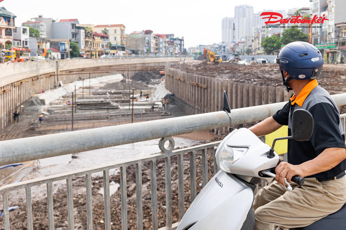 Công trường kênh La Khê tăng tốc thi công, hướng tới hoàn thành các hạng mục trọng điểm